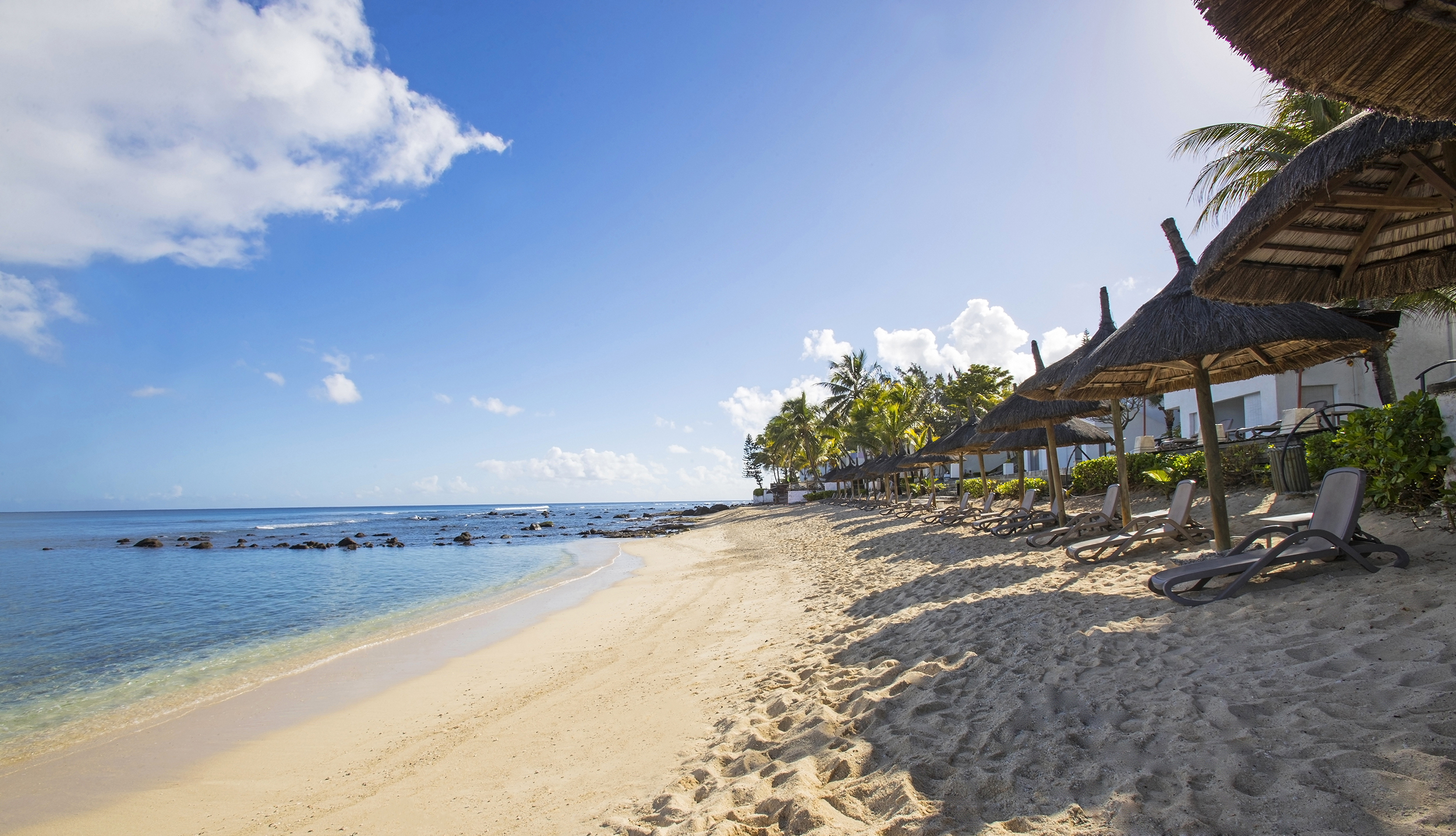 RA_Beach_Plage 01.jpg